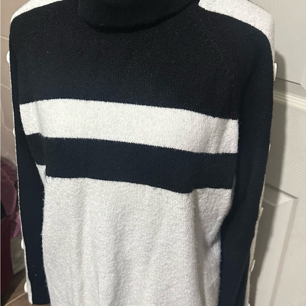 Apt. 9 Black and White Turtleneck Sweater